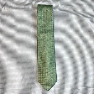 Charles Tyrwhitt 100% Silk Italian Tie
